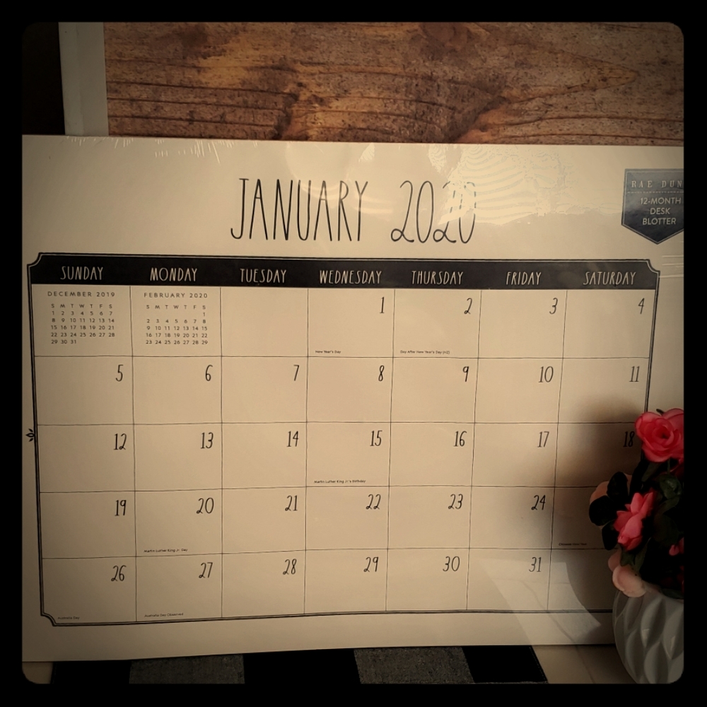 Rae Dunn Desk Calendar NWT